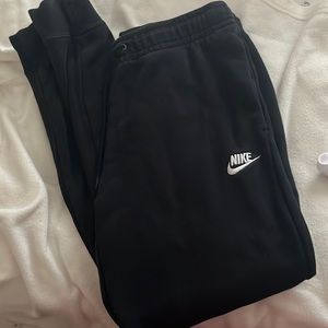 nike sweats